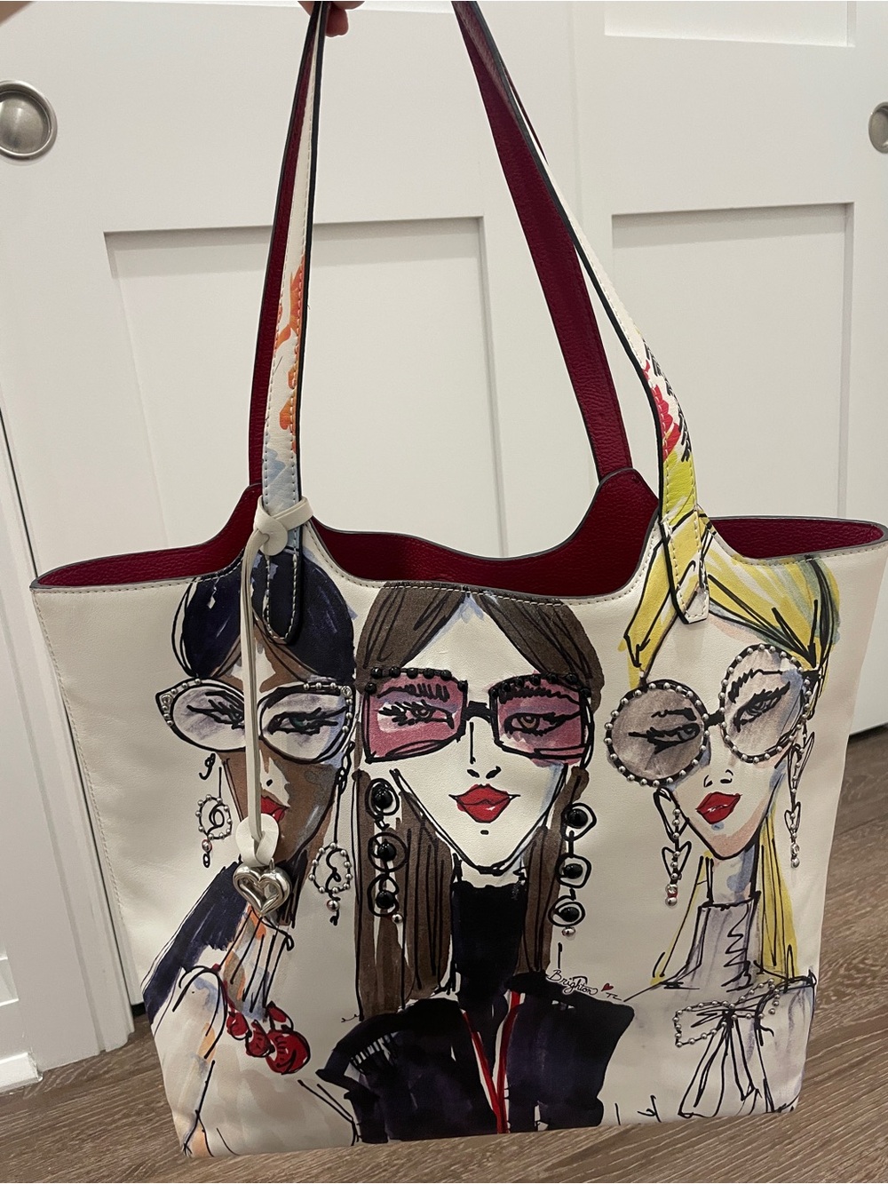 Brighton Manhattan Soft Tote Fashionista Tom Clancy Art Bag - Picture 4 of 16